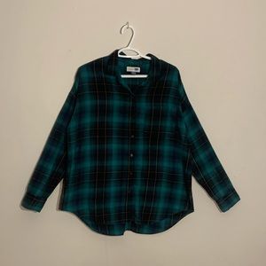 Old Navy L Green Boyfriend Plaid
